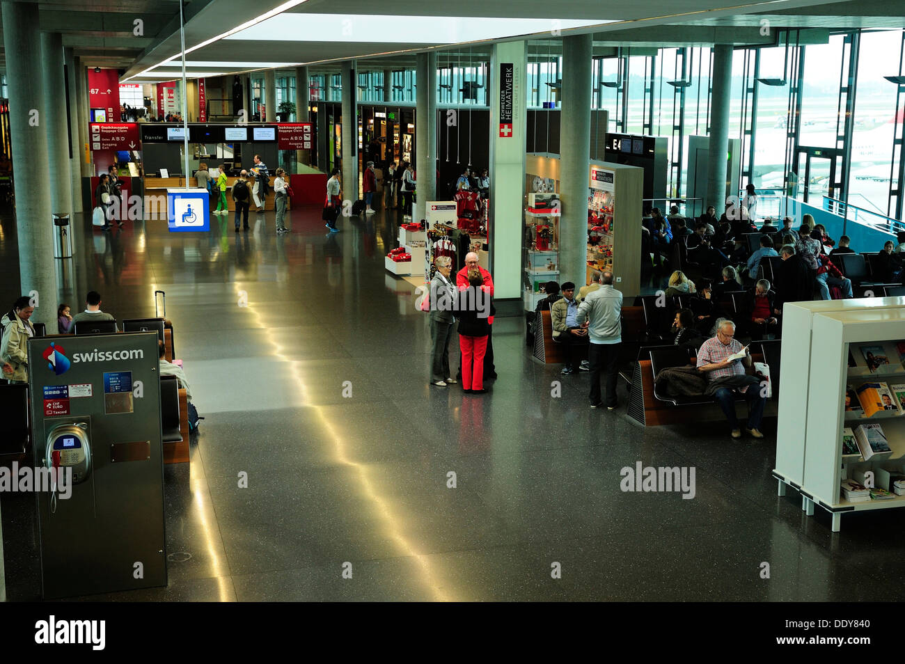 Departure hall of the E Gates at Zurich Airport Stock Photo Alamy