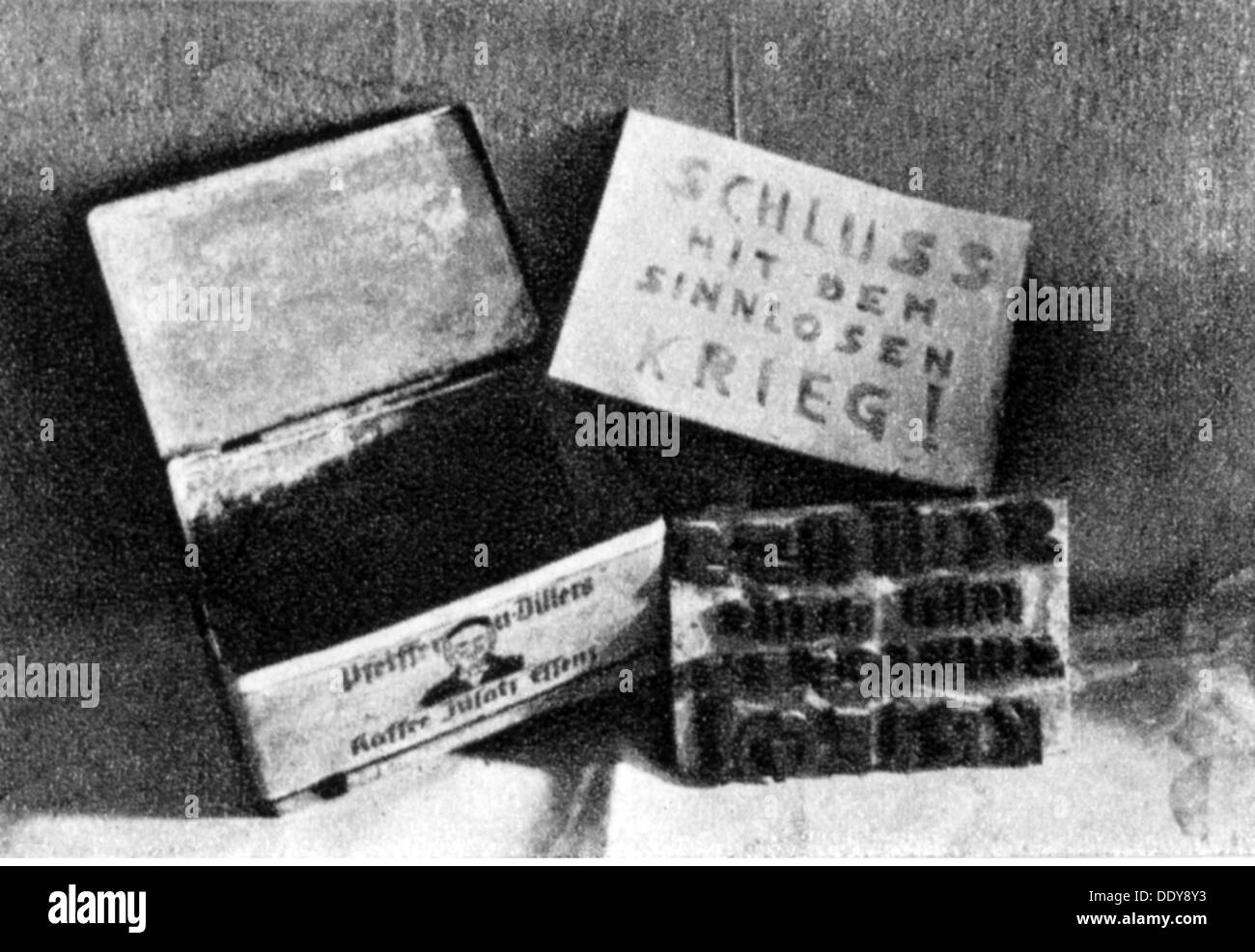 Nazism / National Socialism, resistance, stamp with motto against the war, early 1940s, Additional-Rights-Clearences-Not Available Stock Photo