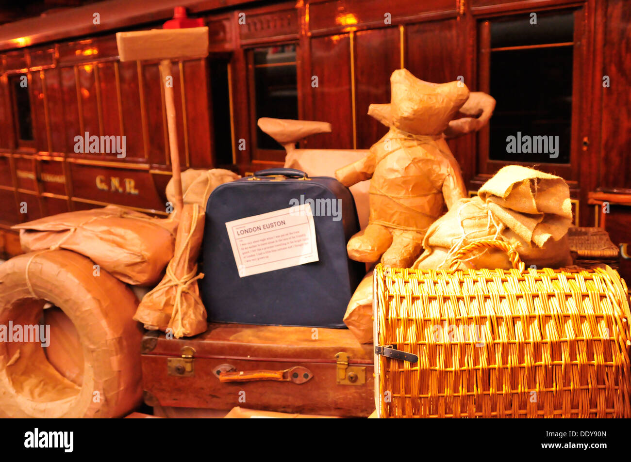 Parcel train hires stock photography and images Alamy