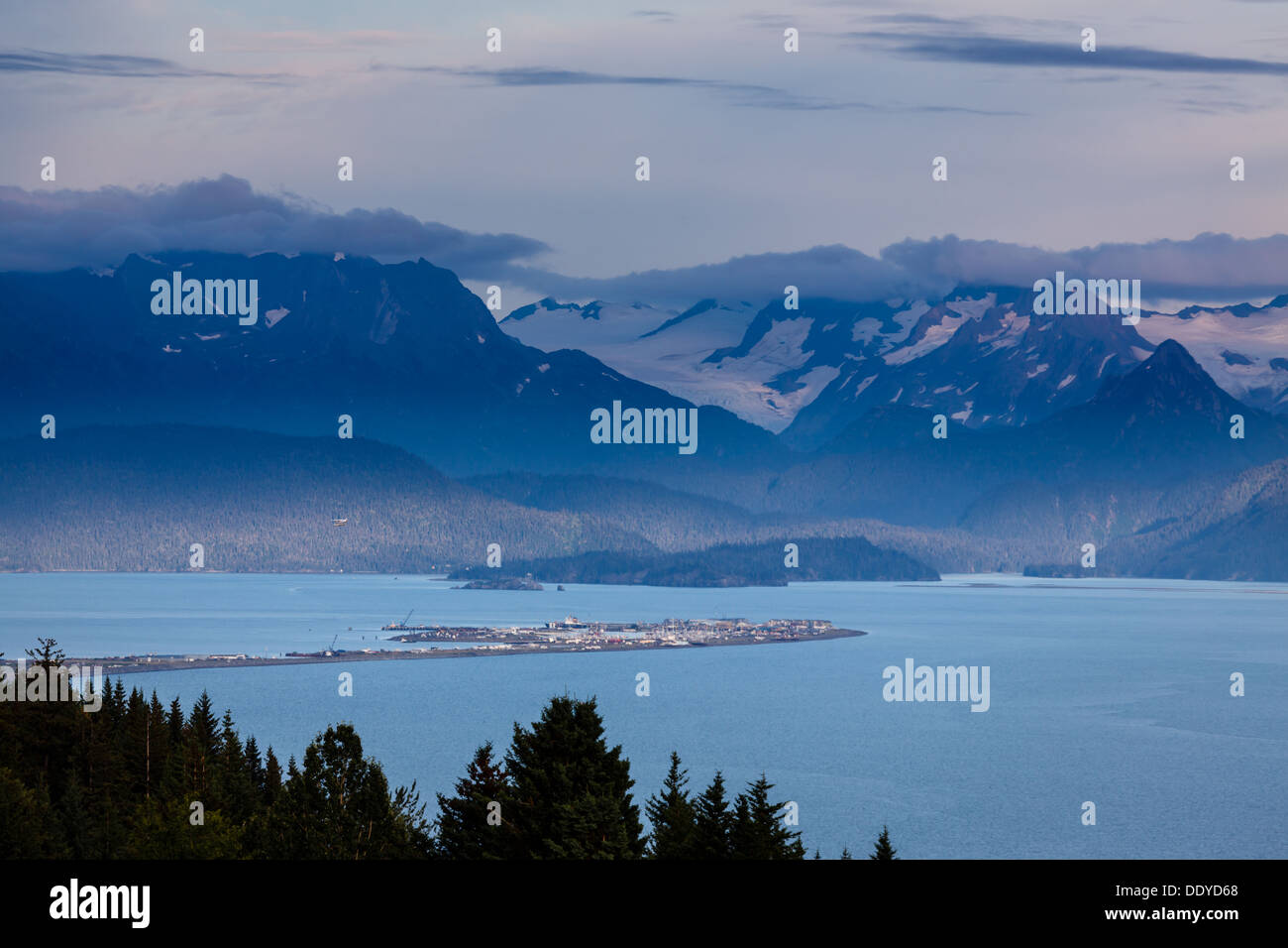 Glorious landscape of the Homer Spit in Kachemak Bay with glacier