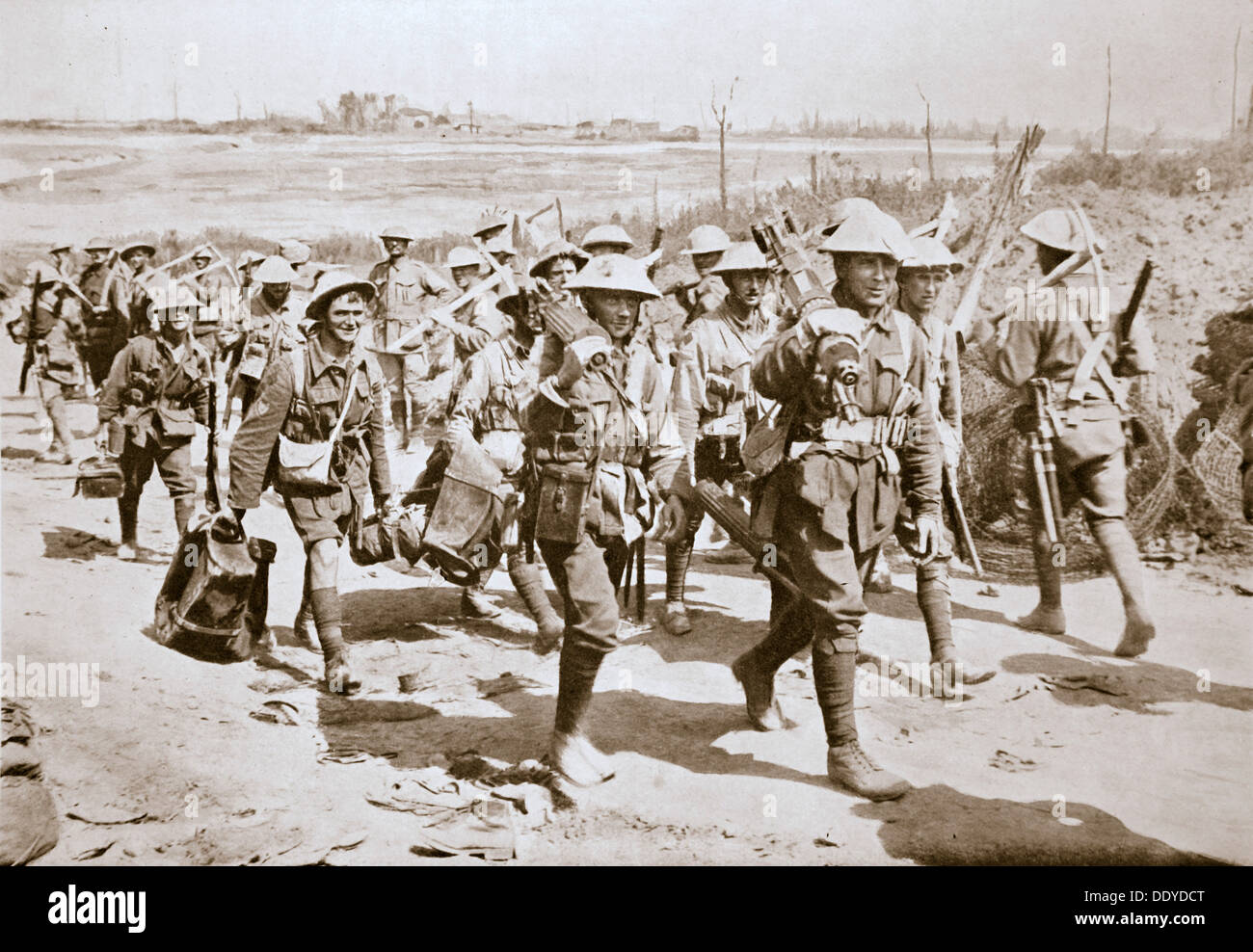 Australian machine-gunners returning from the trenches, France, World War I, 1916. Artist: Unknown Stock Photo