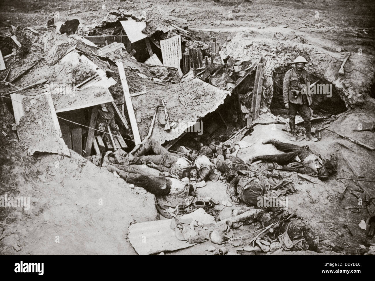 WW1 France, photo of German machine gun emplacement WW1 France, photo of German machine gun emplacement