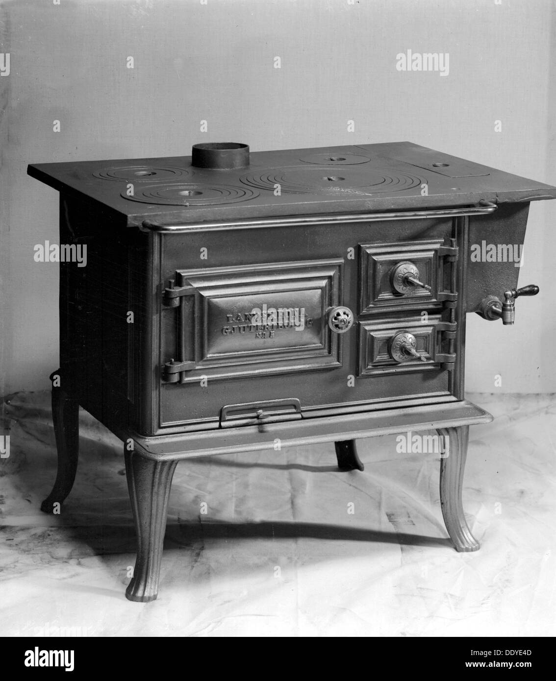 Wood Burning Stove Black And White Stock Photos Images Alamy