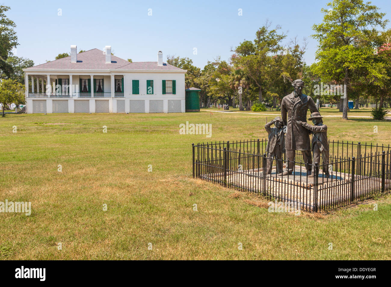 Jefferson Davis and Sons statue at Beauvoir Plantation, post-war home of President Jefferson Davis in Biloxi, MS Stock Photo
