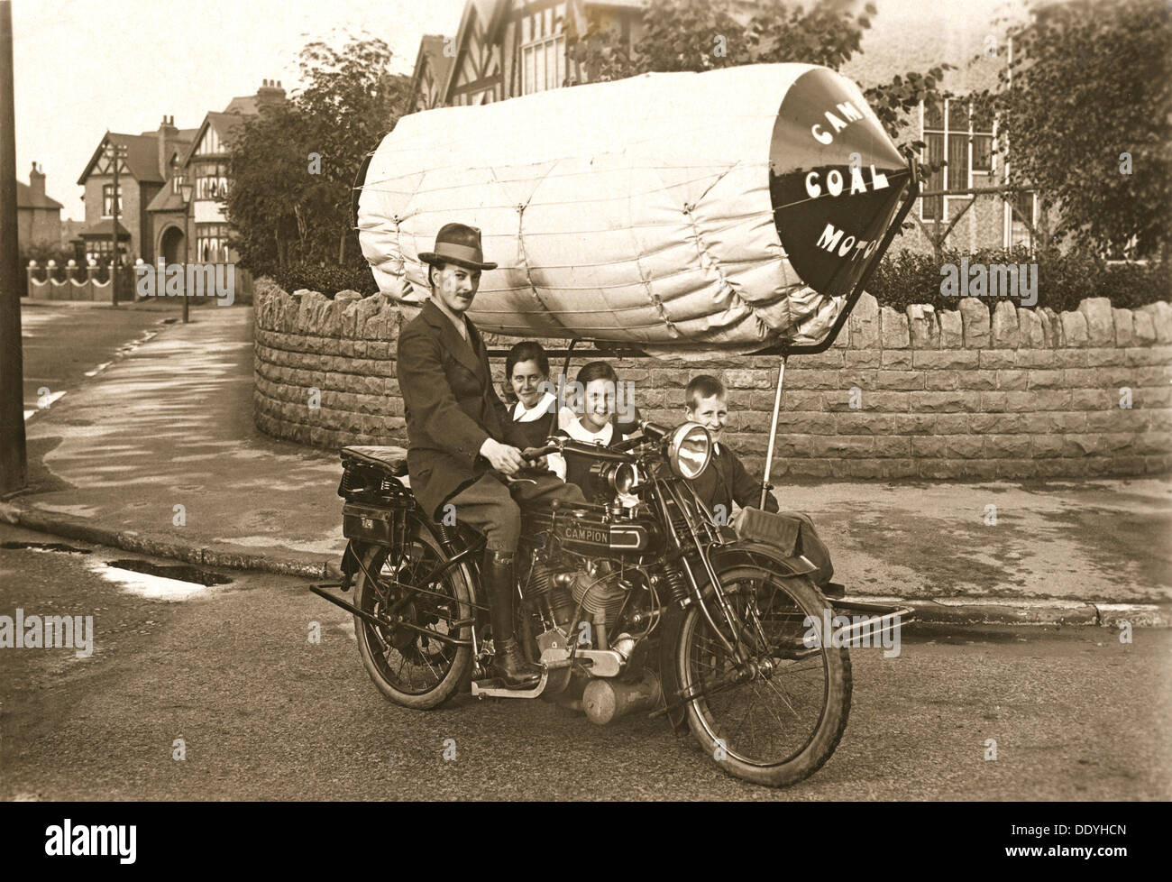Family in a coal gas powered motorcycle, Nottingham, Nottinghamshire, 1916. Artist: Unknown Stock Photo