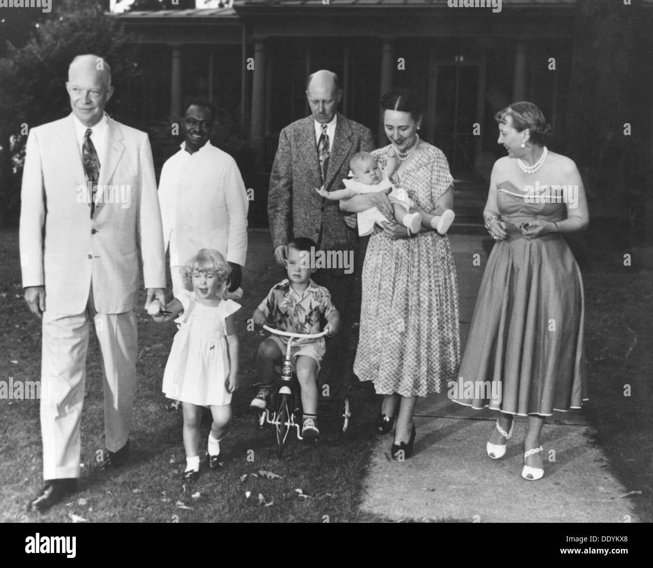 General Eisenhower and his family, Fort Sheridan, Illinois, USA, 14th July 1952. Artist: Unknown Stock Photo