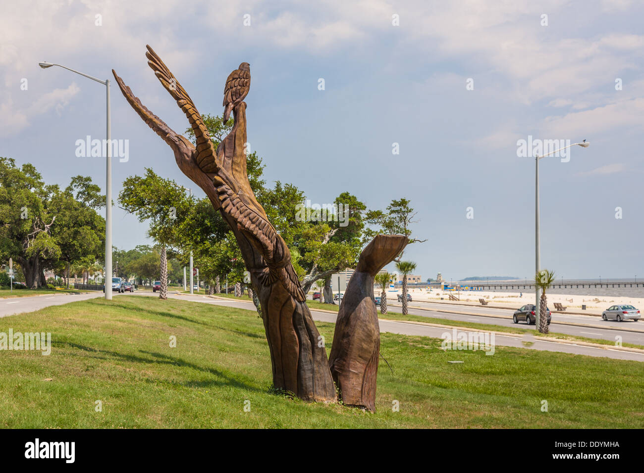 Sculptures of wildlife by Dayton Scroggins carved from tree trunks damaged by Hurricane Katrina on the Mississippi Gulf Coast Stock Photo