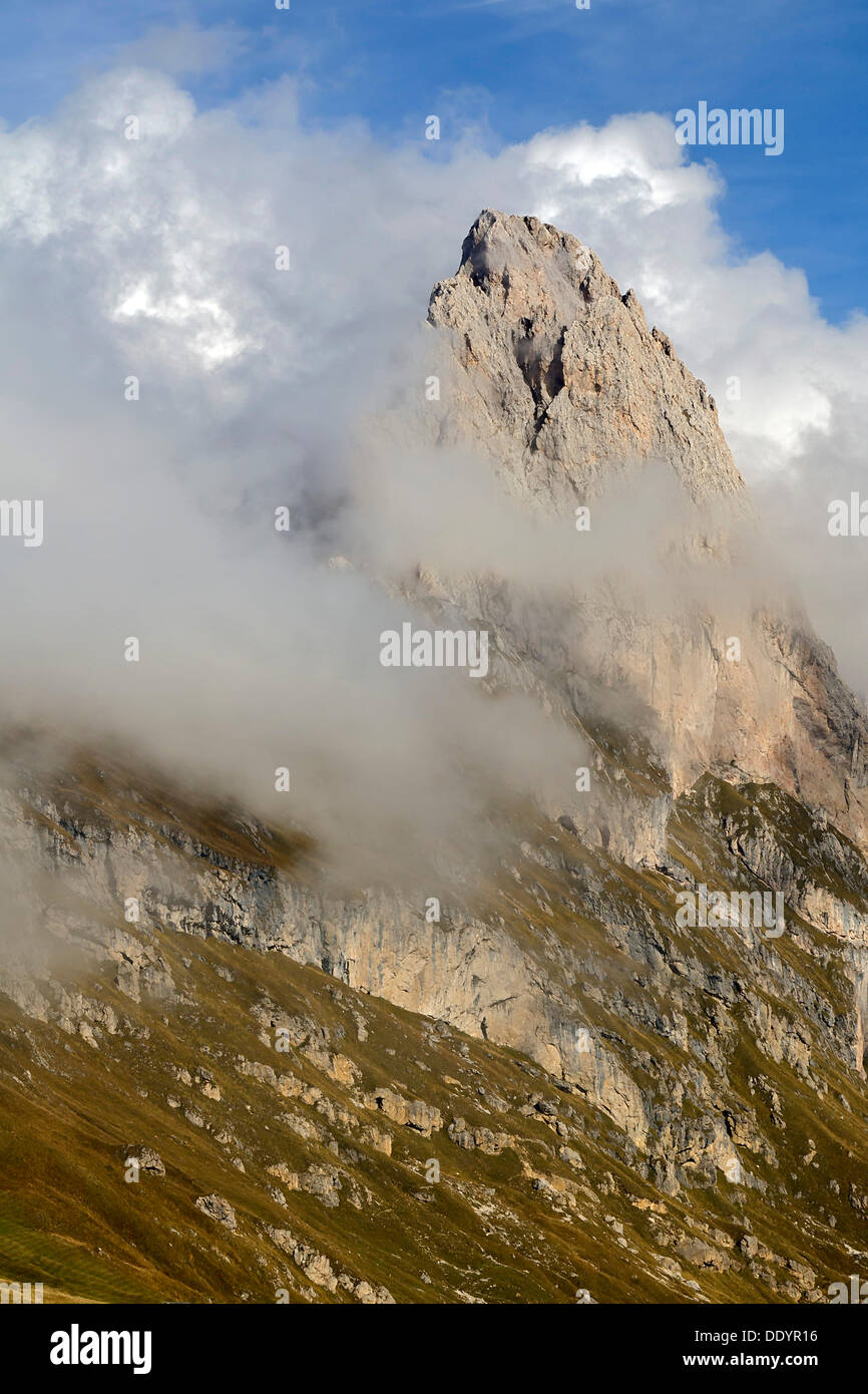 Fermeda Towers, Odle mountain range, Dolomites Stock Photo