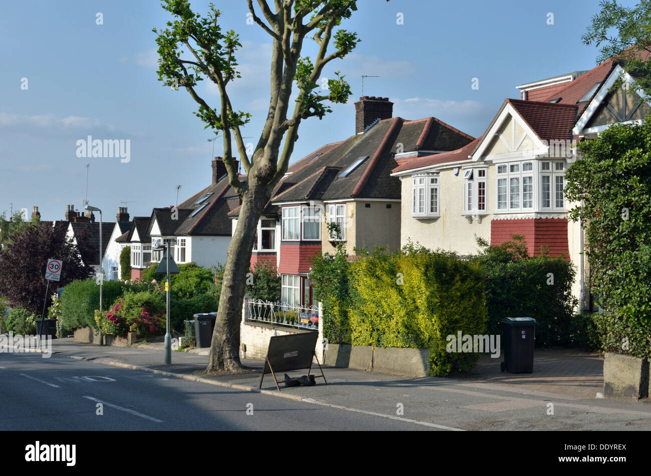 Coppetts Road, Muswell Hill, London, UK. Stock Photo