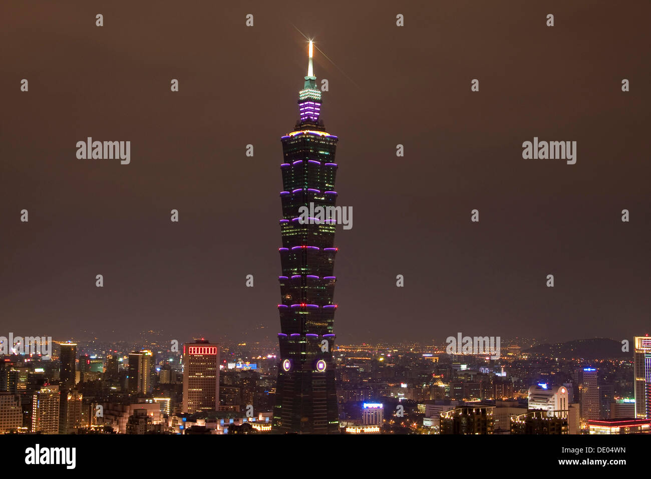 Taipei 101 Tower at night, Taipei, Taiwan, China, Asia Stock Photo