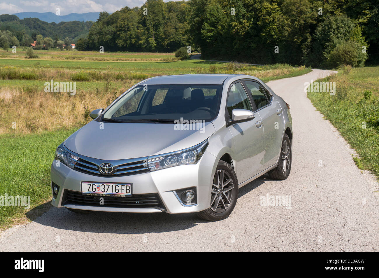 2010 toyota corolla in red hi-res stock photography and images - Alamy