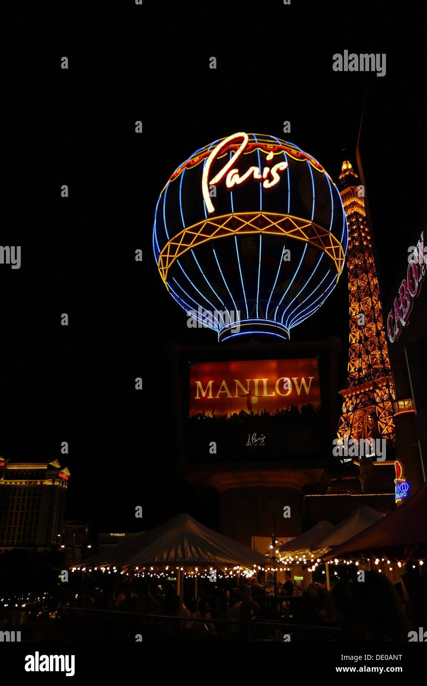 Paris Casino Balloon and Eiffel Tower neon lights Las Vegas NV Stock Photo  - Alamy