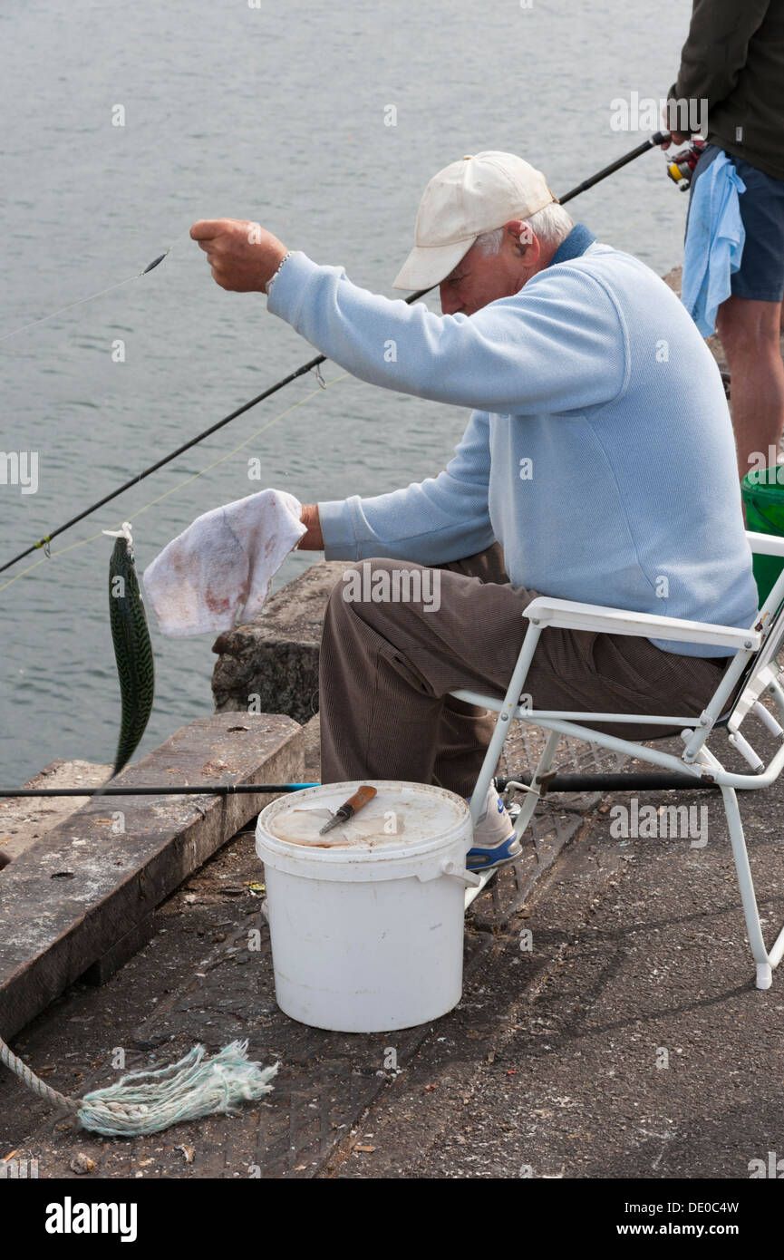Fishing sinker hi-res stock photography and images - Alamy