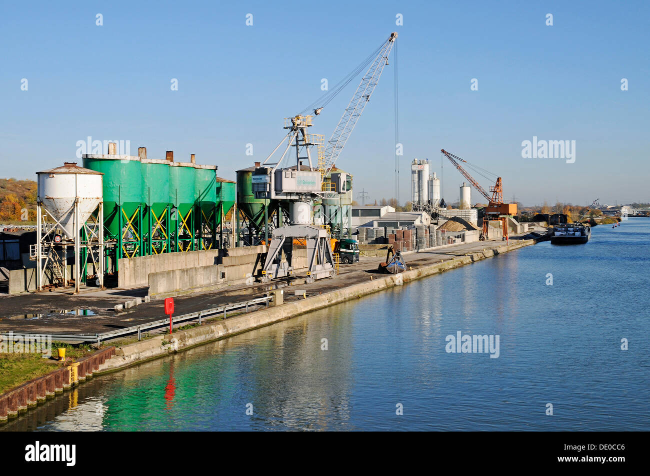 City harbor, canal port, Datteln Hamm Canal, Hamm, North Rhine