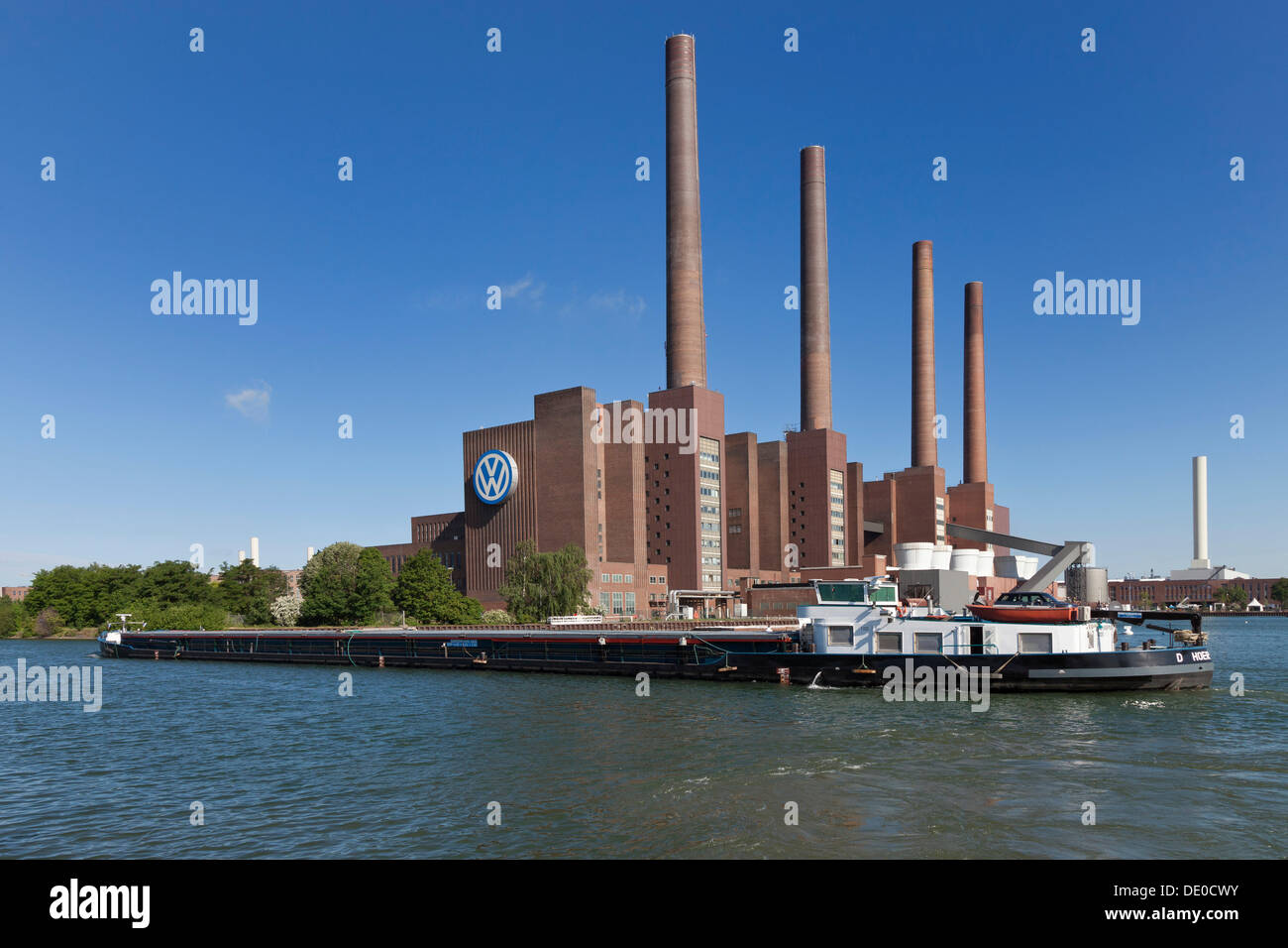 Power plant of the Volkswagen Group on the Mittellandkanal canal, Wolfsburg, Lower Saxony Stock Photo