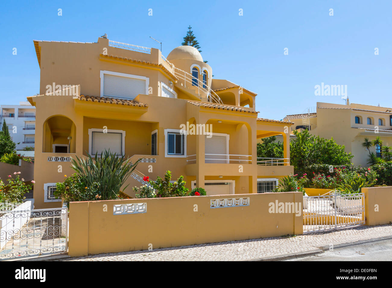 Modern holiday homes, Ferragudo, Algarve, Portugal, Europe Stock Photo