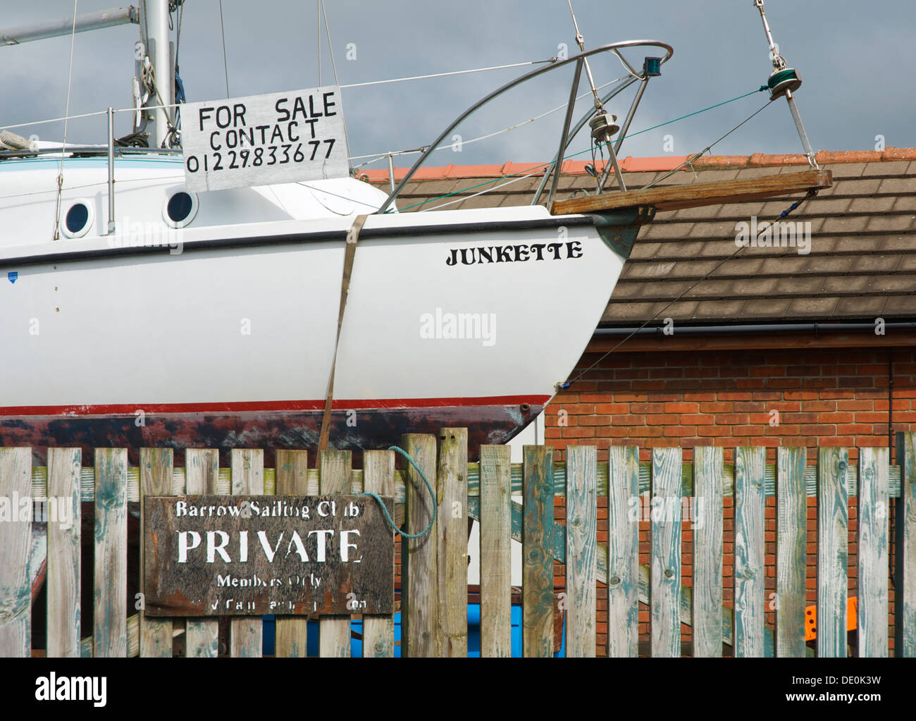 Row row the boat. Buy me a boat. Boston whaler 350. Row row your boat текст. яхта халберг расси 40.