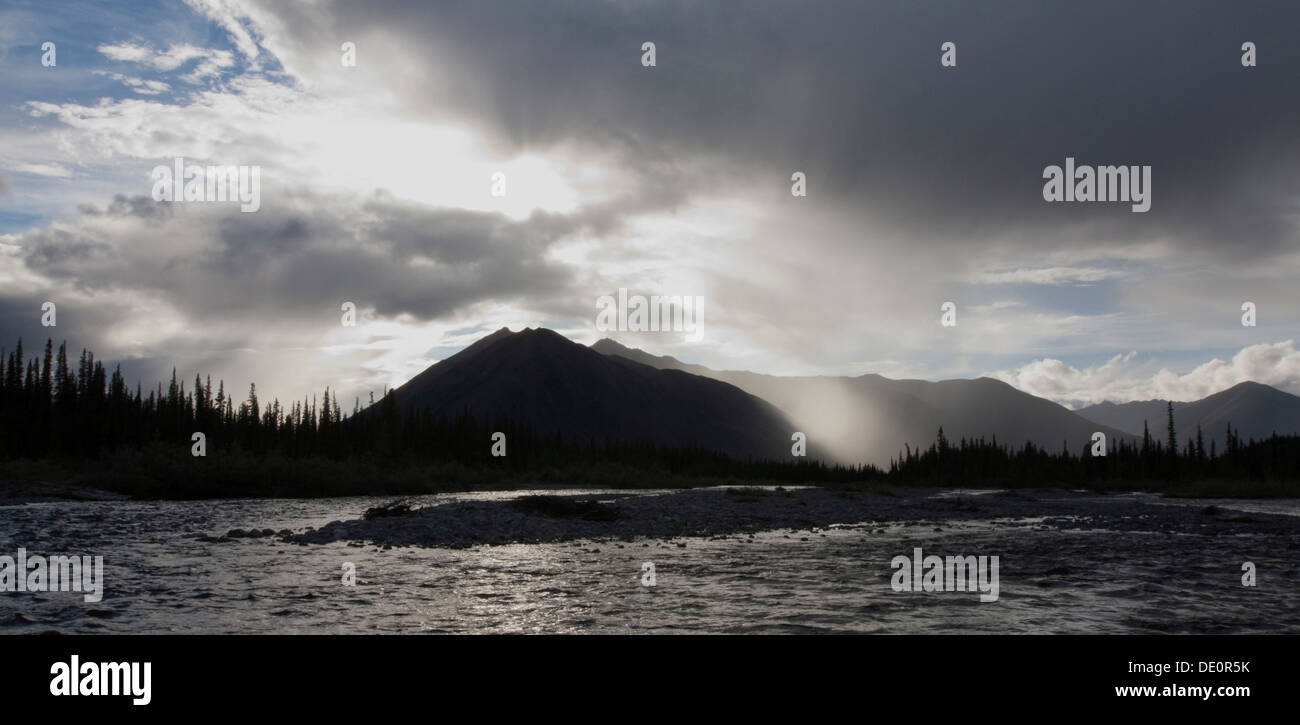Evening light, Wind River valley, Northern Mackenzie Mountains, Peel Watershed, Yukon Territory, Canada Stock Photo