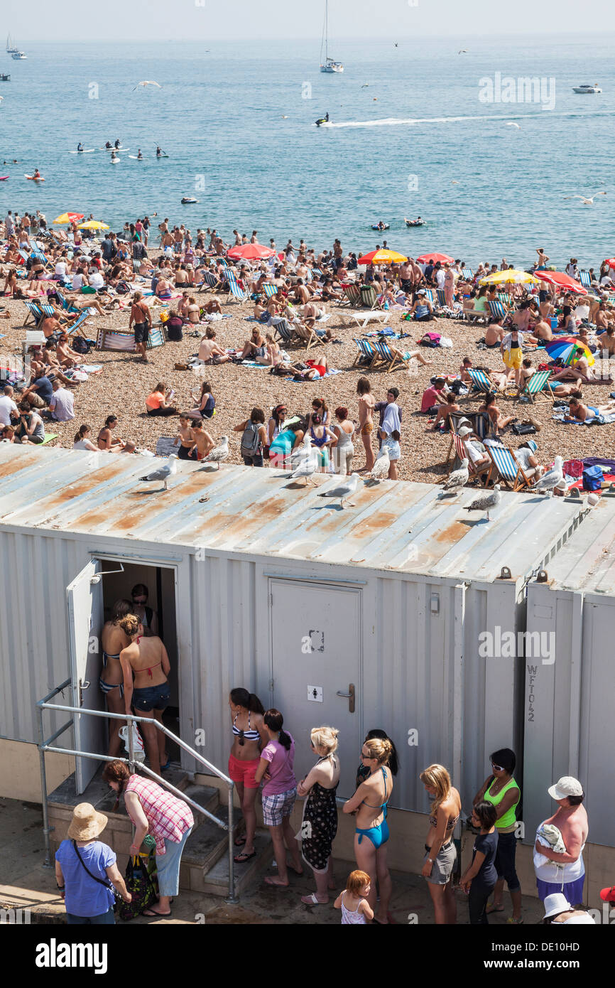Ladies toilet queue hires stock photography and images Alamy