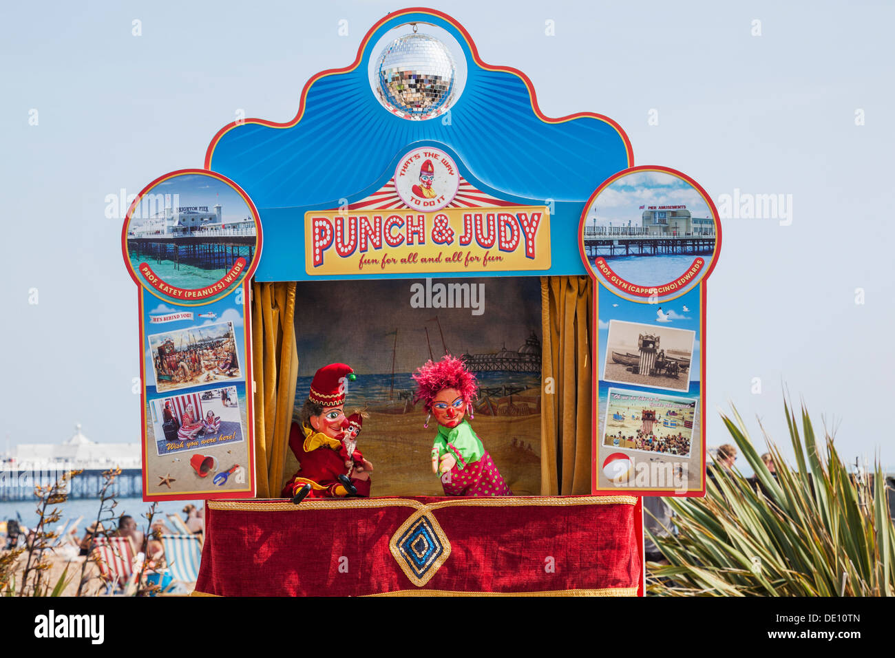 England, East Sussex, Brighton, Brighton Beach, Punch and Judy Show ...