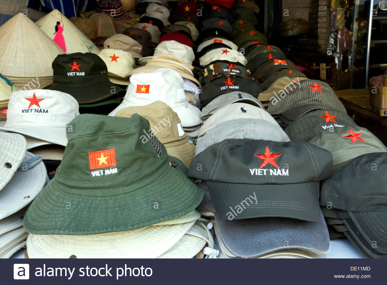 red star baseball cap