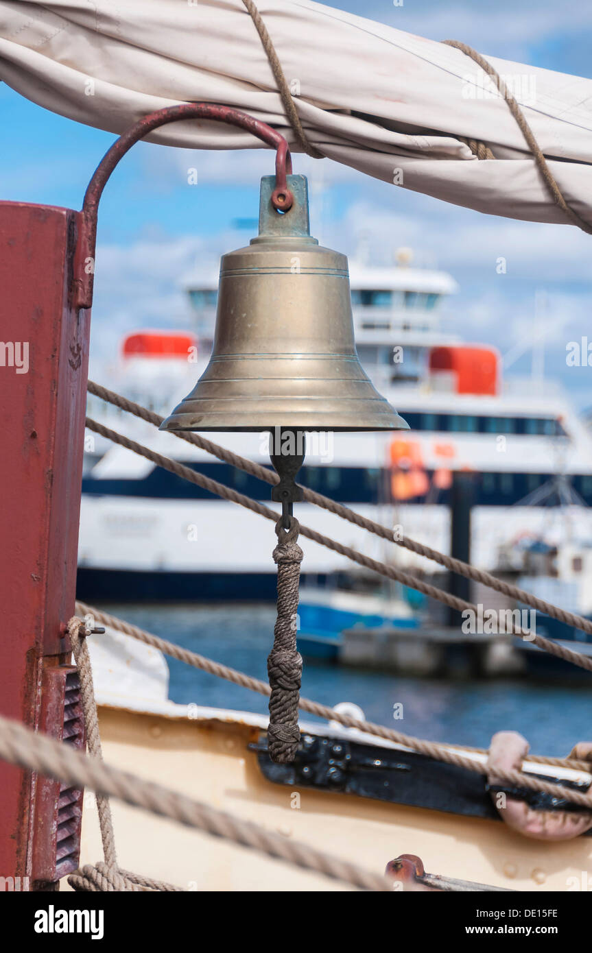 Topsail schooner hi-res stock photography and images - Alamy