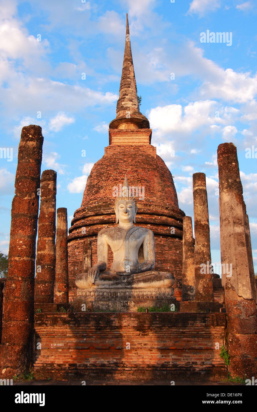 Buddha image at Sukhothai Historical Park, Thailand Stock Photo