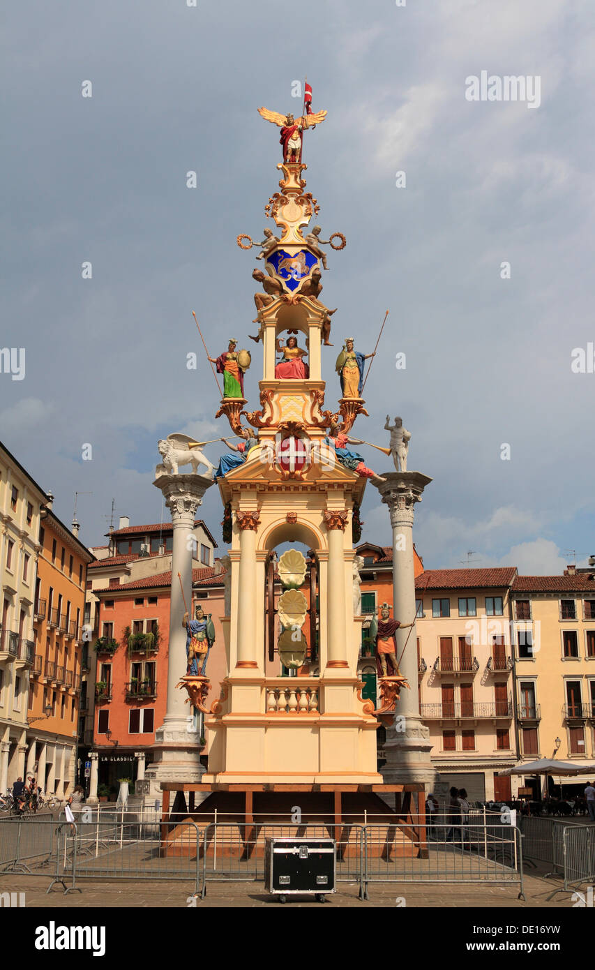 Pyramidal towers hi-res stock photography and images - Alamy