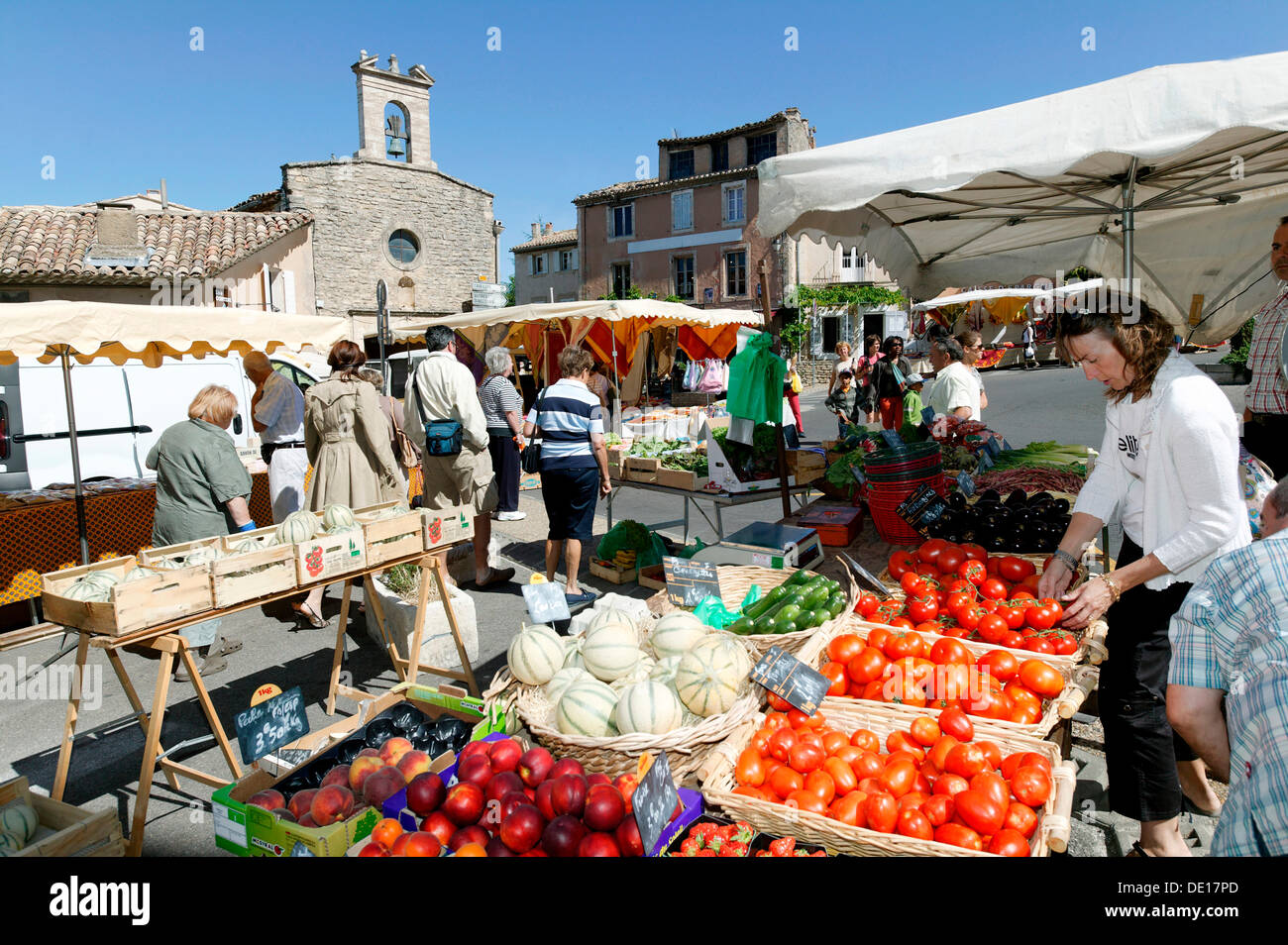 Market, village of Gordes, Luberon, Vaucluse, France, Europe Stock