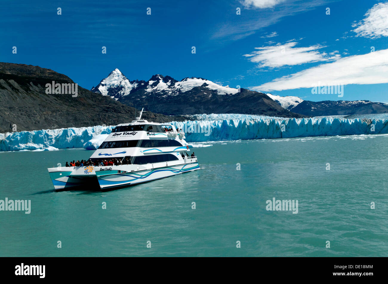Excursion boat, Lago Argentino, Upsala Glacier, Los Glaciares National Park, UNESCO World Heritage Site, Cordillera Stock Photo