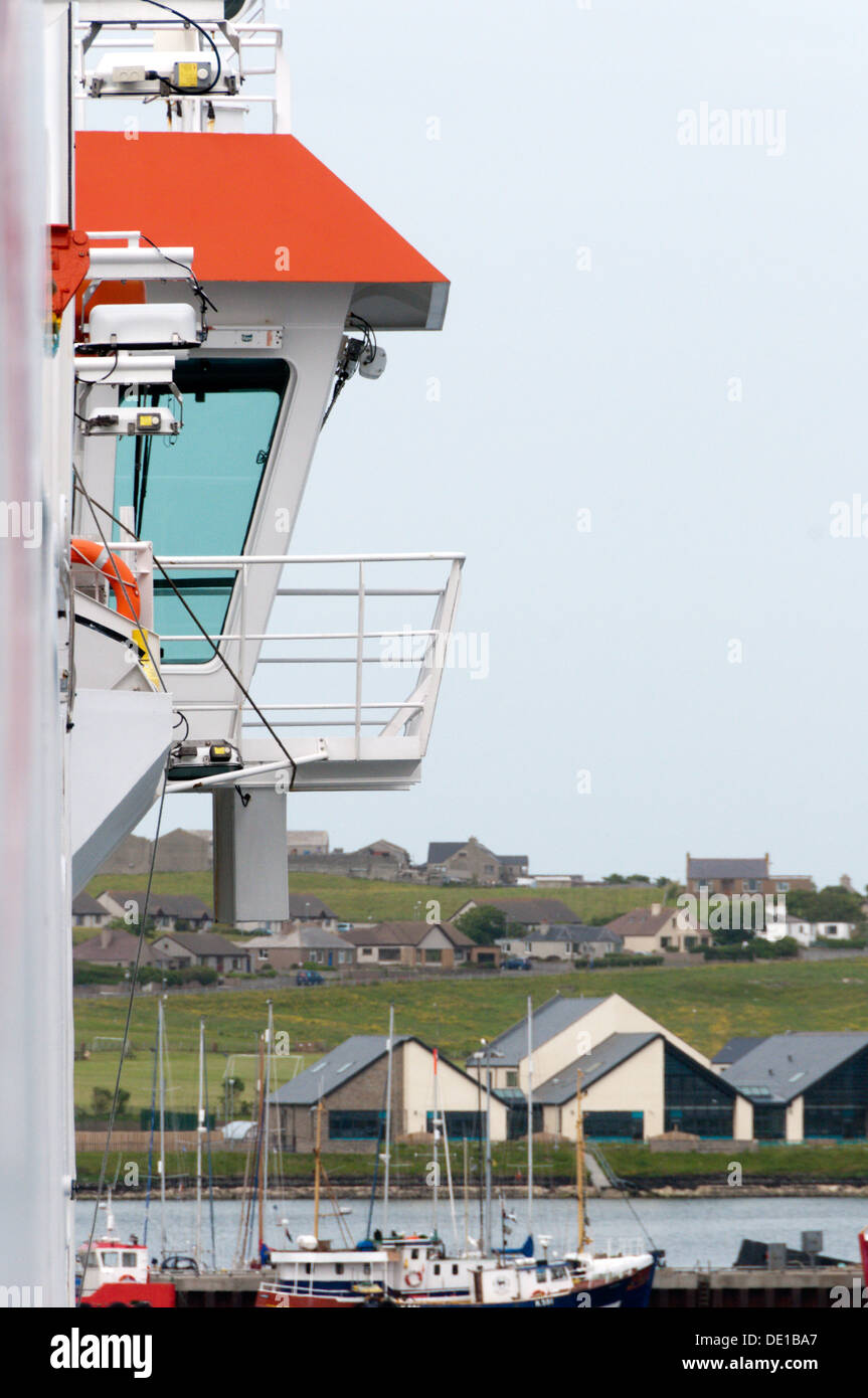 Northlink Ferries' MV Hamnavoe enters Stromness harbour on Orkney. Stock Photo