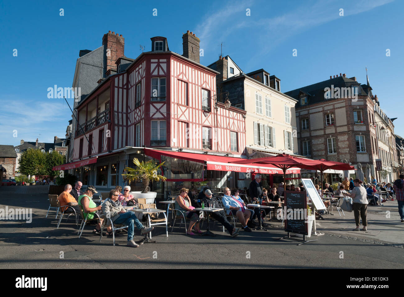 Barbor hi-res stock photography and images - Alamy