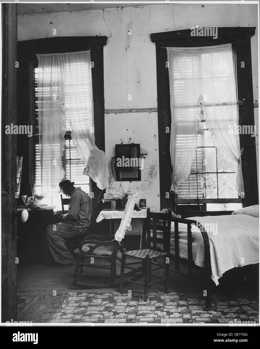 American restoration Black and White Stock Photos & Images - Alamy