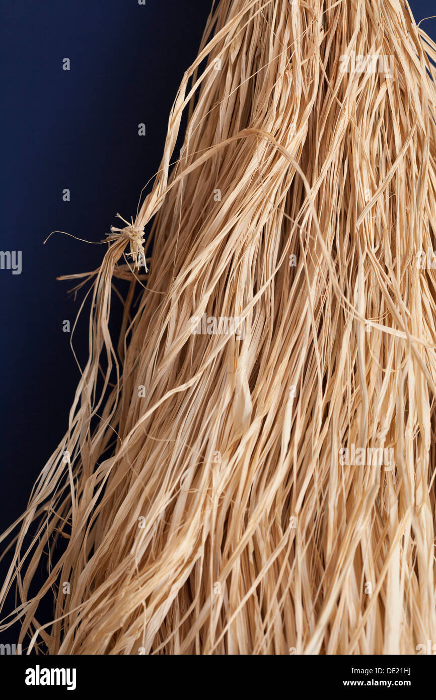 Raffia bundle hi-res stock photography and images - Alamy