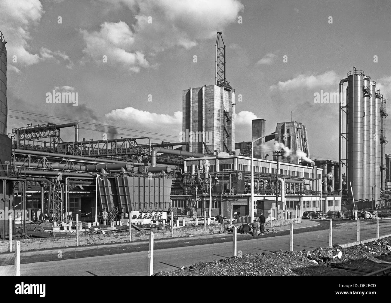Manvers coal processing plant, Wath upon Dearne, near Rotherham, South Yorkshire, February 1957. Artist: Michael Walters Stock Photo