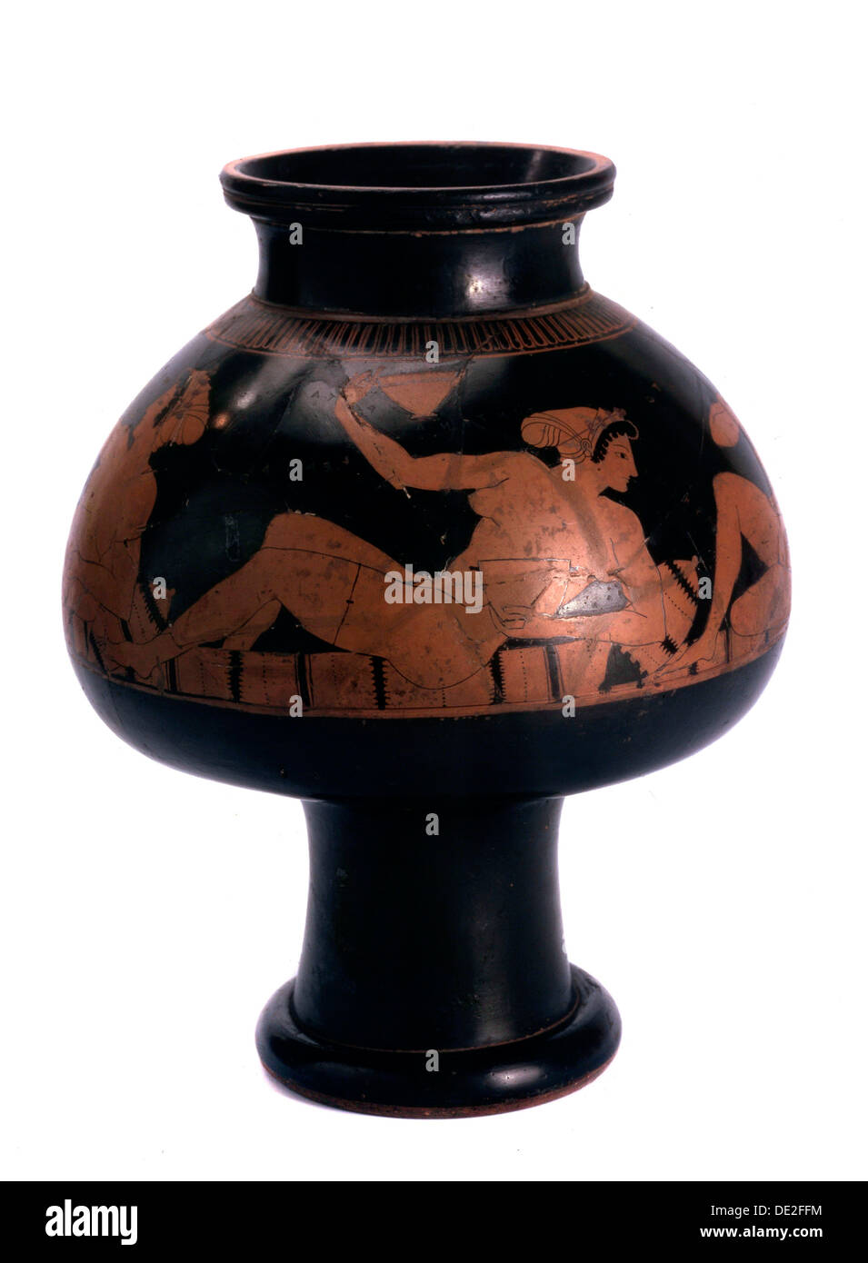 Red-figure psykter (wine cooler) with a symposium scene, Ancient Greek, c505-c500 BC. Artist: Euphronios Stock Photo