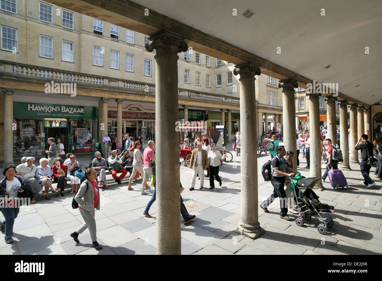 Colonnade, Stall Street, Bath city centre - separates Stall Street from the Abbey Churchyard, off to the right. Stock Photo