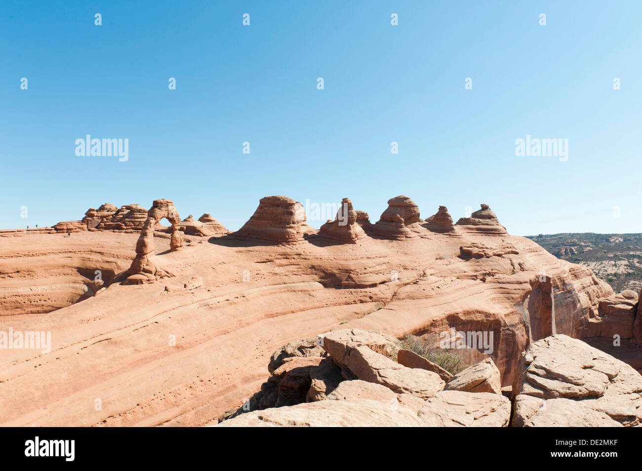 Red sandstone, Delicate Arch, natural stone arches and rock formations, Arches National Park, Utah, Western United States Stock Photo