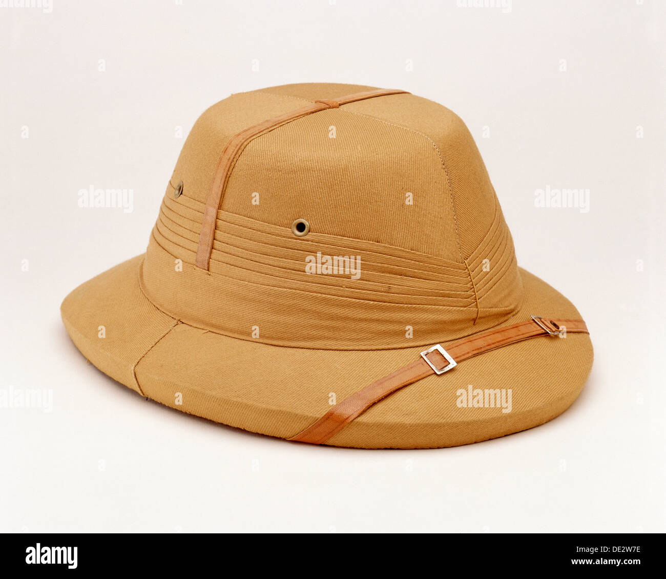 Colonial Style Hat High Resolution Stock Photography and Images Alamy