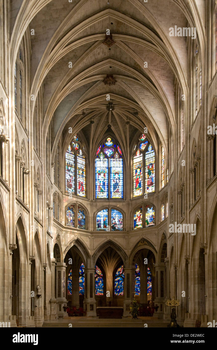 Inside the Church of Saint-Severin, Paris, France Stock Photo