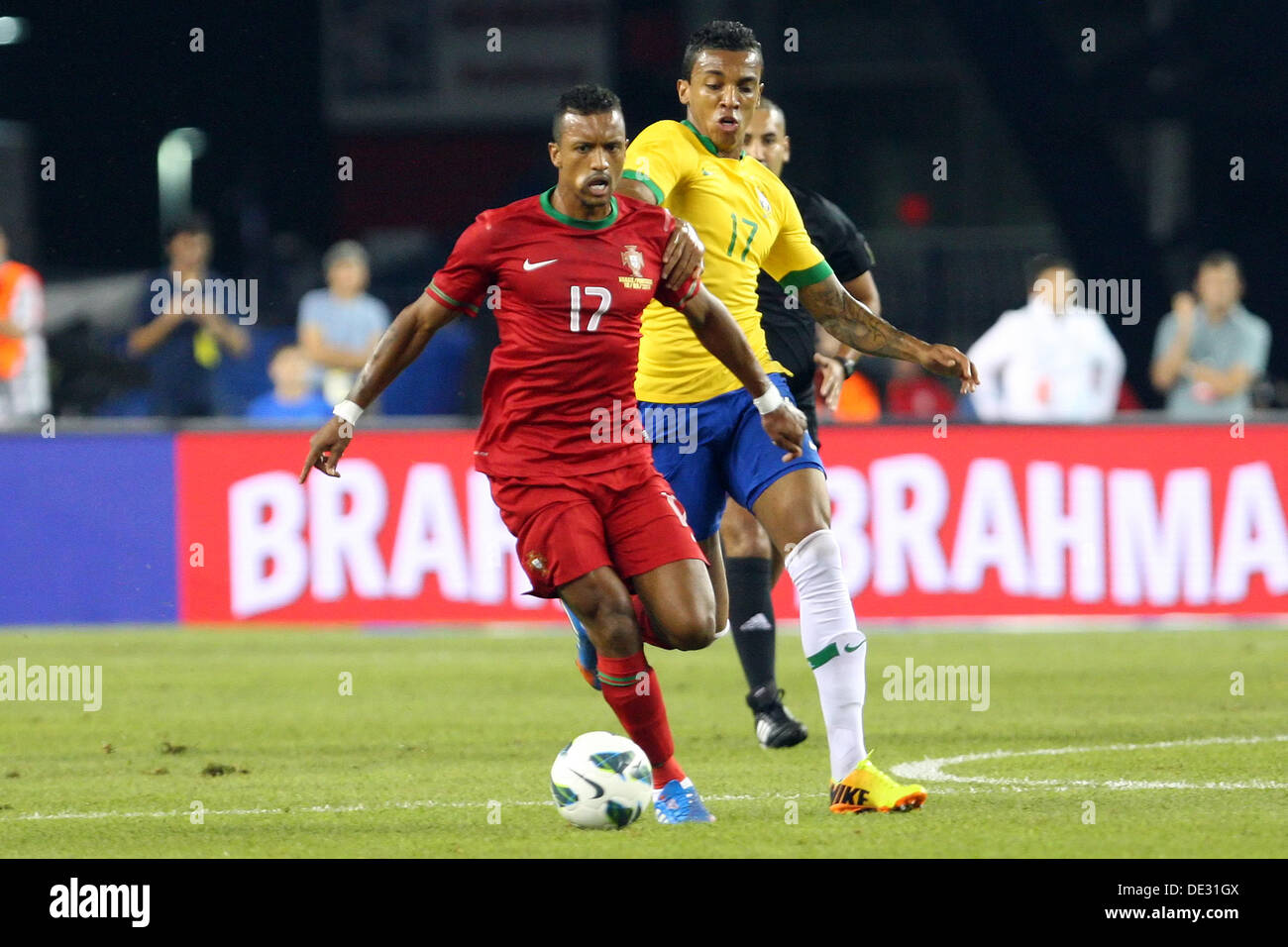 Brazil midfielder luiz gustavo 17 hi-res stock photography and images -  Alamy