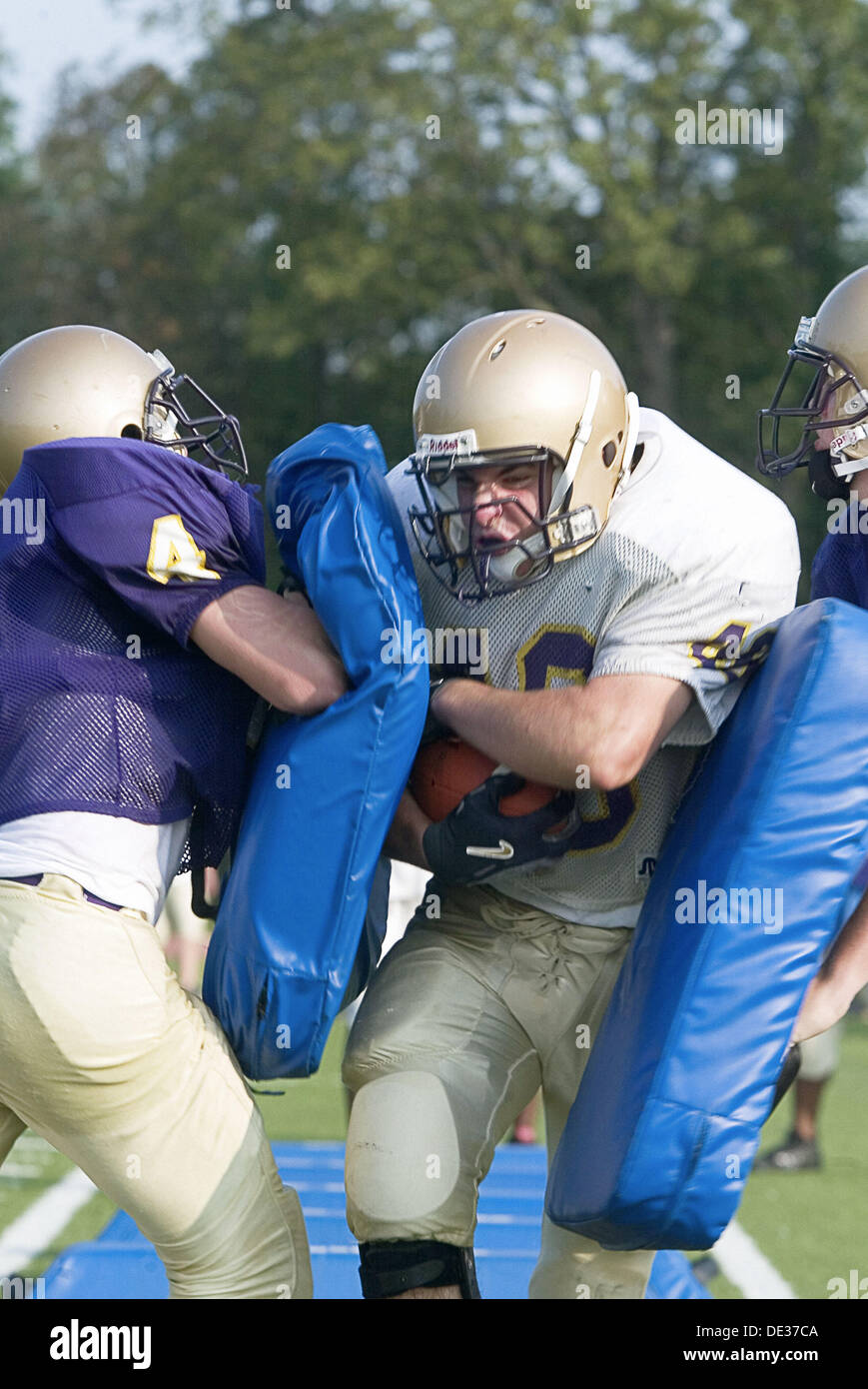Football Practice Drills High Resolution Stock Photography and Images Alamy
