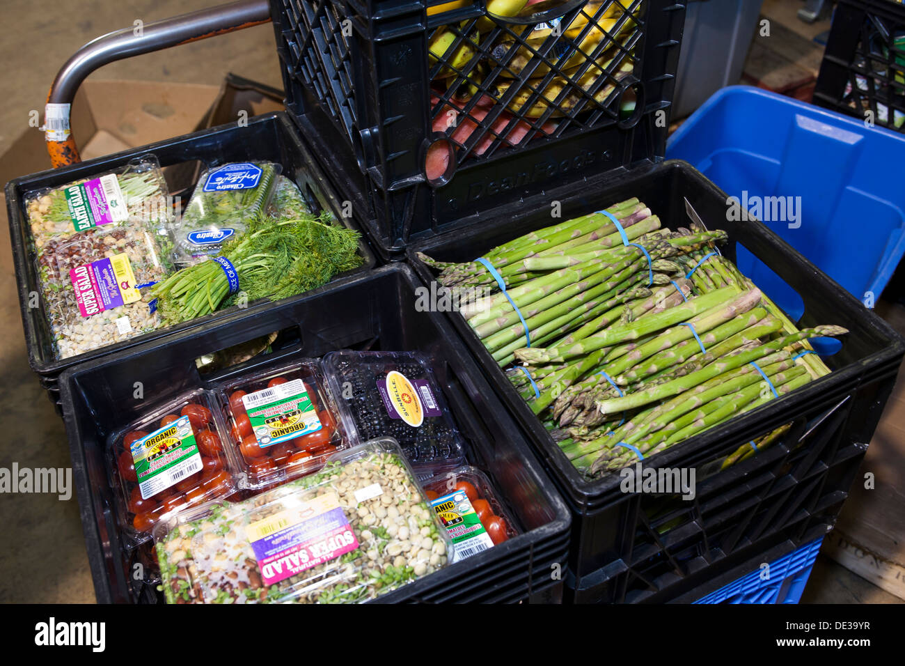 Food bank hires stock photography and images Alamy