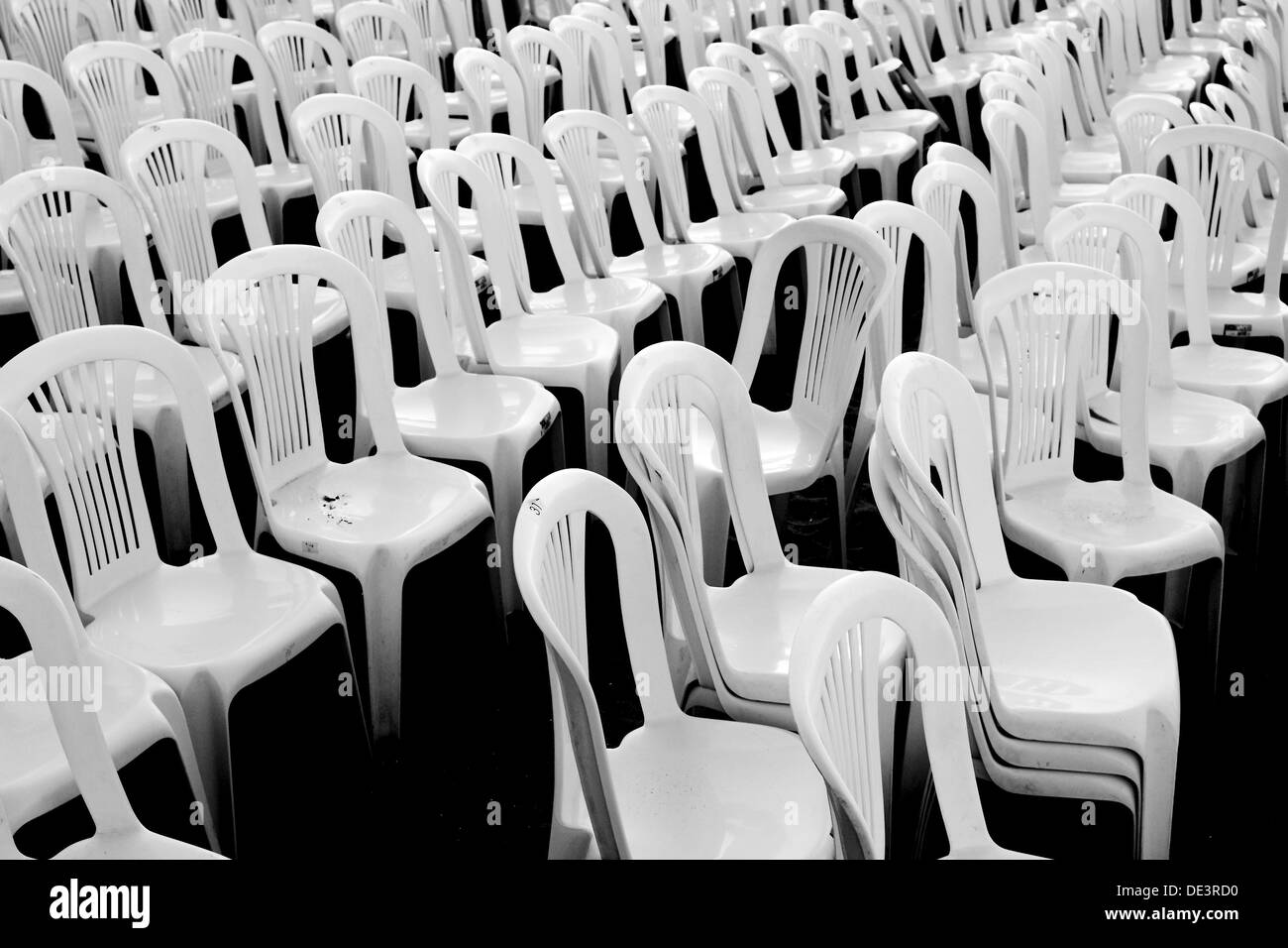 Row of chairs Black and White Stock Photos & Images - Alamy