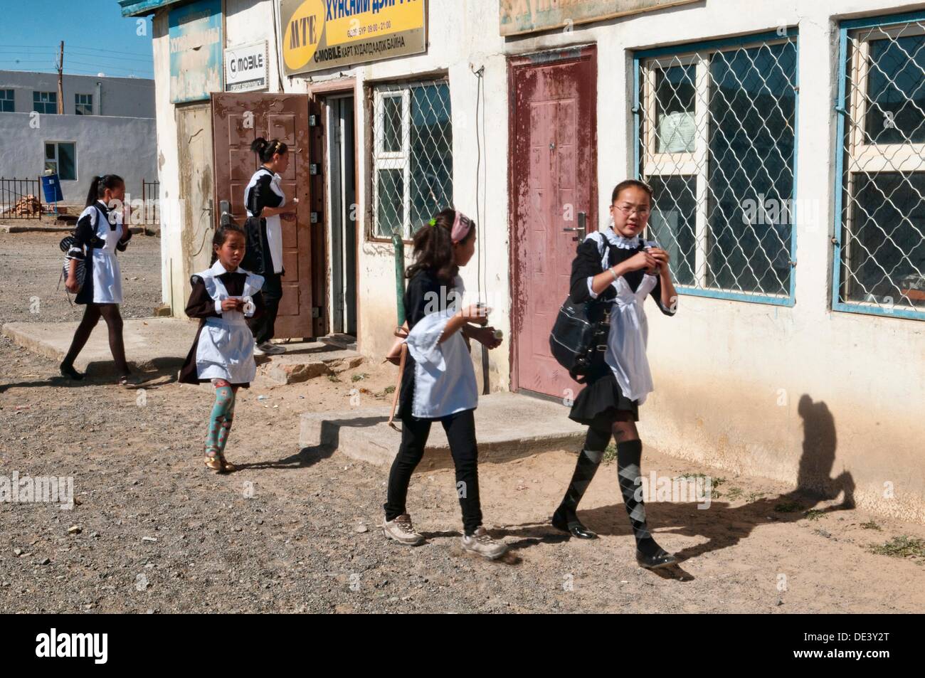 Mongolian Girls In Their French Maid School Uniforms In The Gobi Stock Photo Alamy Mongolian Girls In Their French Maid School Uniforms In The Gobi Stock Photo Alamy