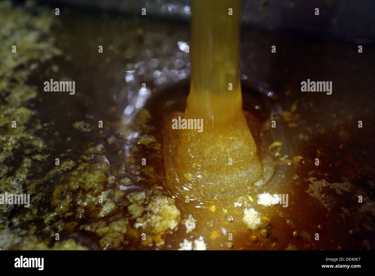 Bucket runs hi-res stock photography and images - Alamy