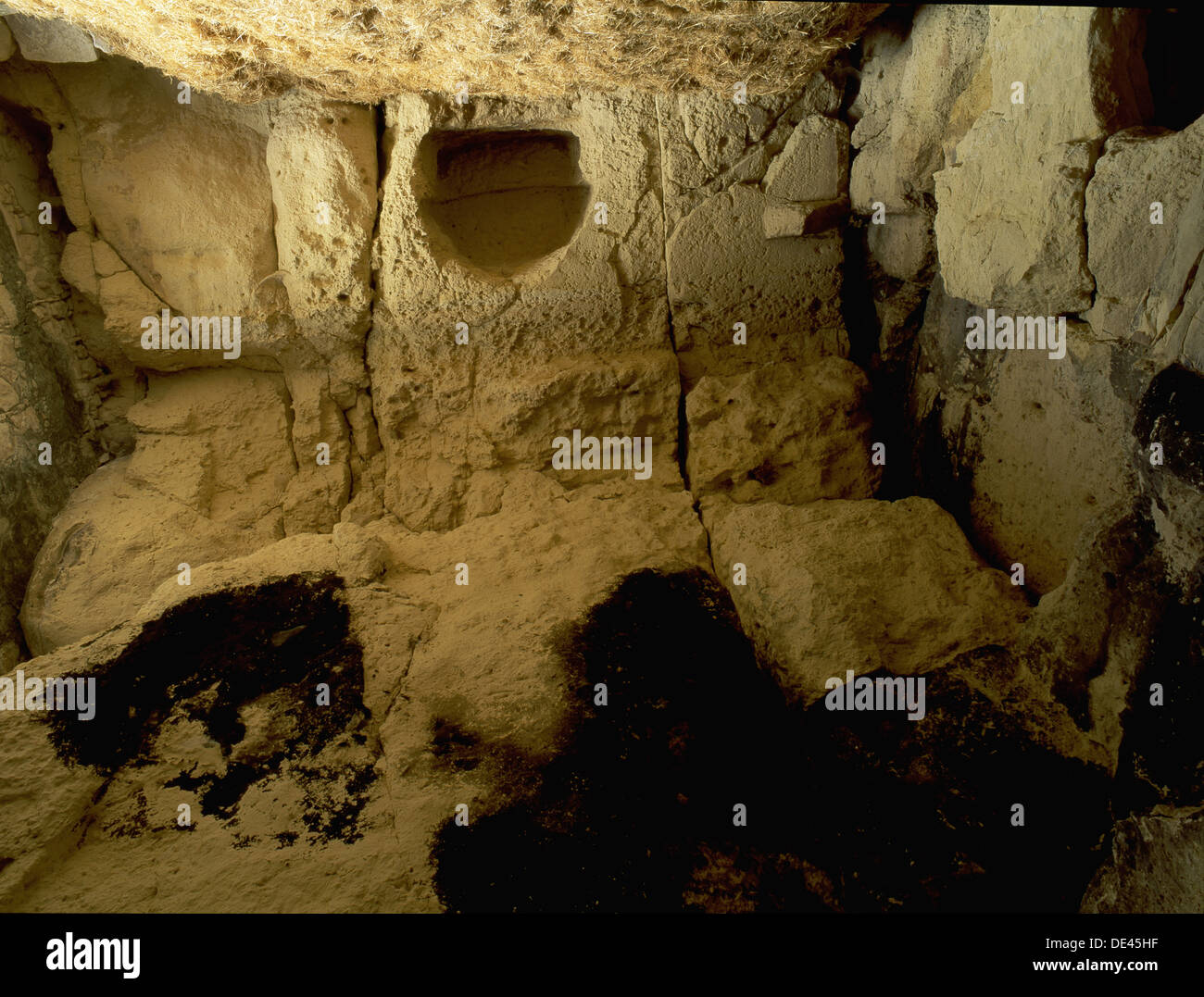 Burial chambers pantalica hires stock photography and images Alamy