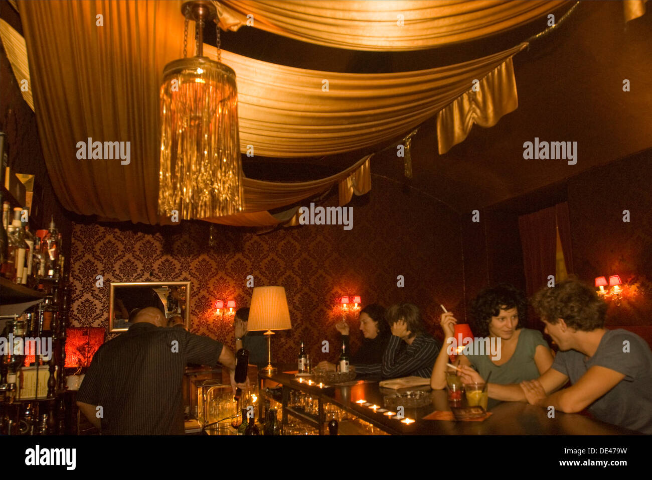 tanzcafe jenseits film