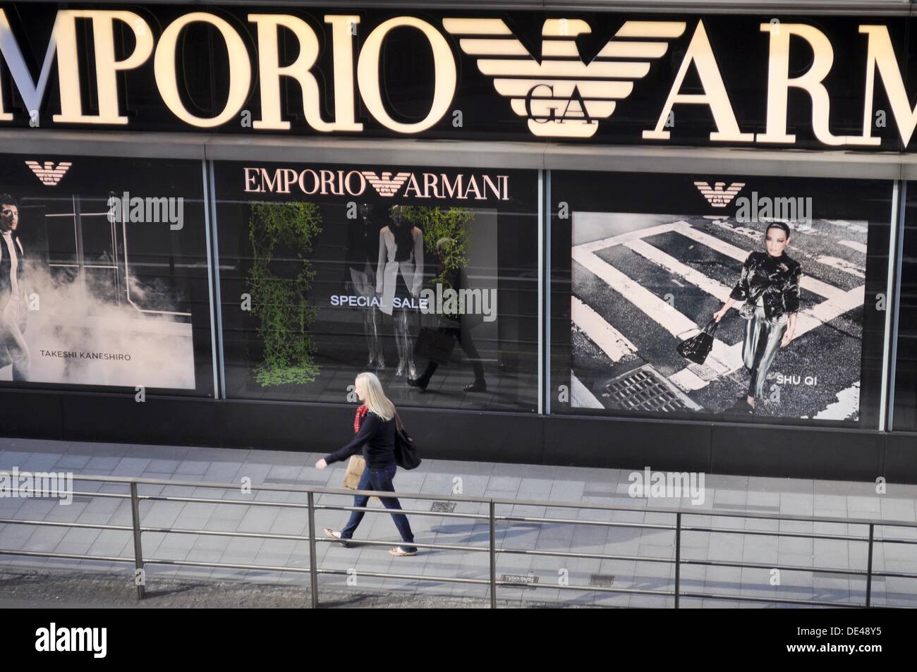 emporio armani central