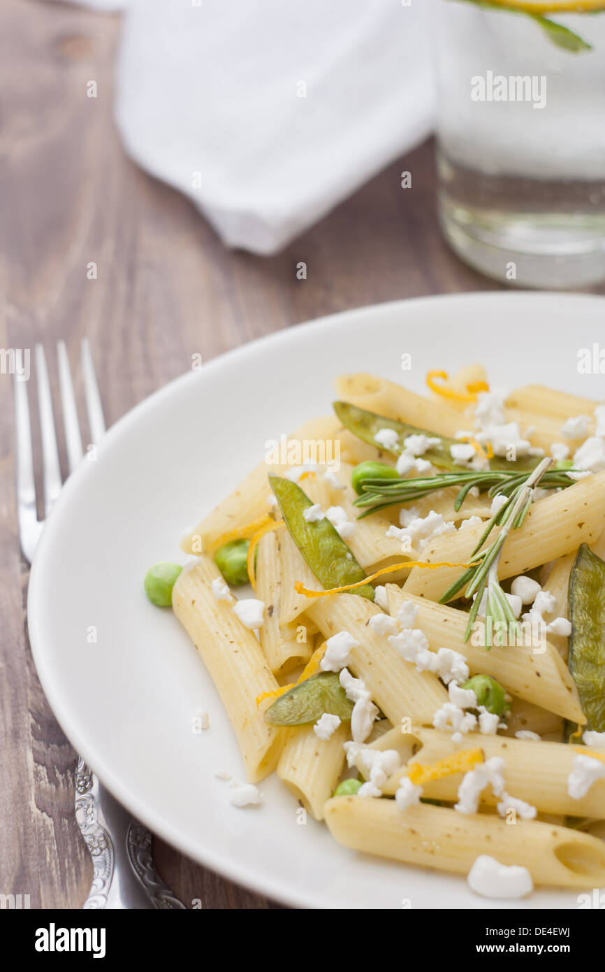 Delicious vegetarian pasta with green peas and feta cheese Stock Photo Alamy
